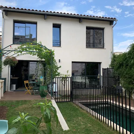 Agreable Maison De Ville Clim/Piscine/Jardin Nimes Exterior photo