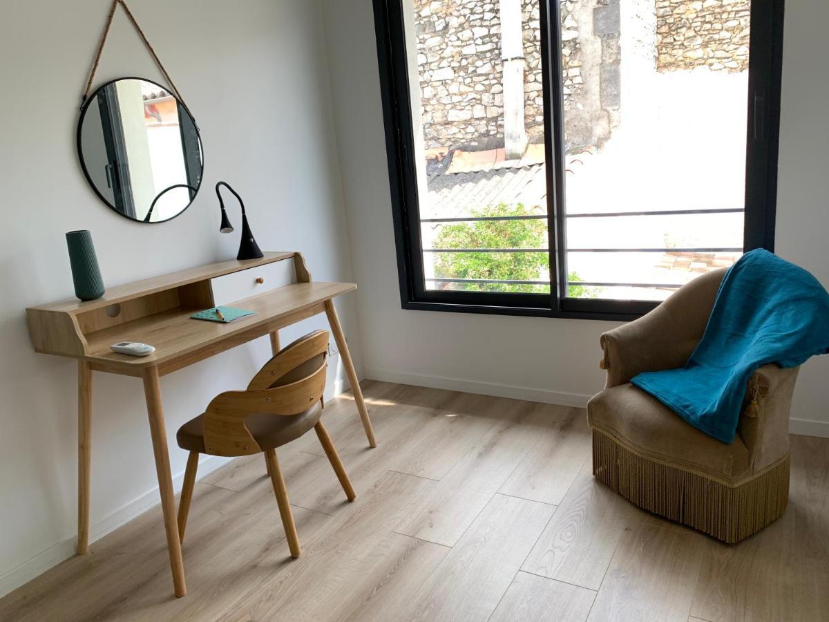 Agreable Maison De Clim/piscine/jardin * Nîmes